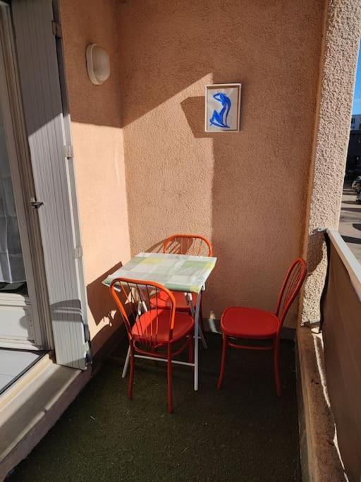 Charmant 2 Pieces A Aubenas 2Etoiles Apartment Exterior photo